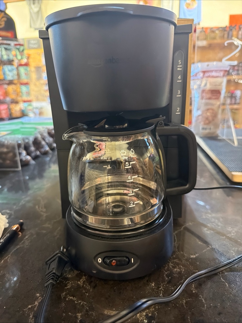 AmazonBasics 5 Cup Coffeemaker With Glass Carafe - Black